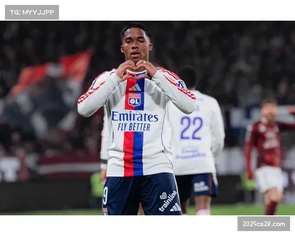 皇马外租小将恩德里克成里昂关键先生，浮动条款引多队关注